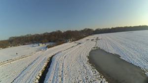 Video : Le terrain sous la neige, vu du ciel!