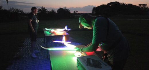 Soirée fête de l'été et vols de nuit